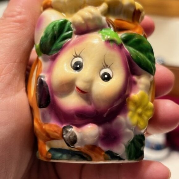 VTG salt pepper creamer sugar set anthropomorphic beet turnip rutagbaga *READ** - Picture 6 of 9